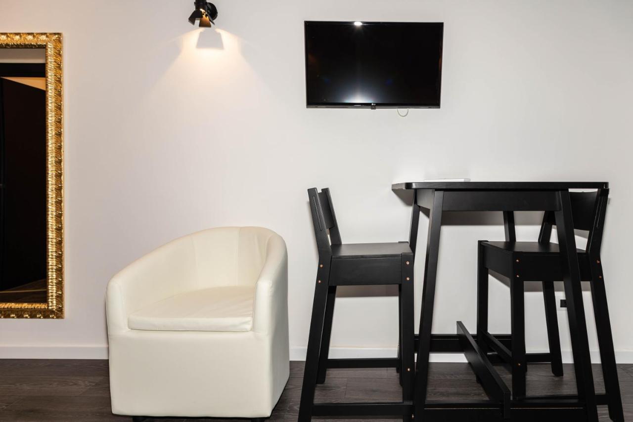Trevi & Pantheon Design Rooms روما المظهر الخارجي الصورة
